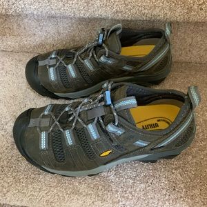 Women's Atlanta Cool ESD Steel Toe Work Shoe